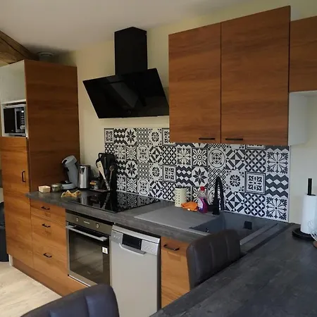 - La Petite Chaumiere Semesterbostad *